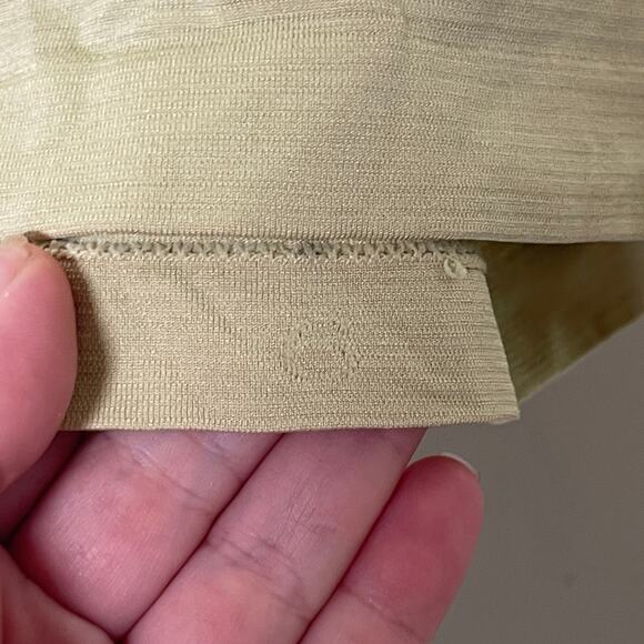 Lululemon tech swiftly short sleeve t shirt in lime green sz 6 - Picture 5 of 5